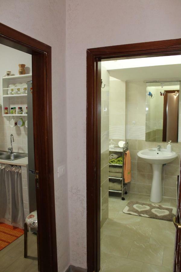 A&C Sweethome نابولي المظهر الخارجي الصورة
