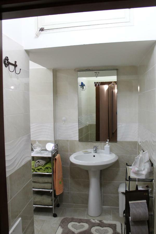 A&C Sweethome نابولي المظهر الخارجي الصورة